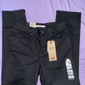 New black Levi’s jeans